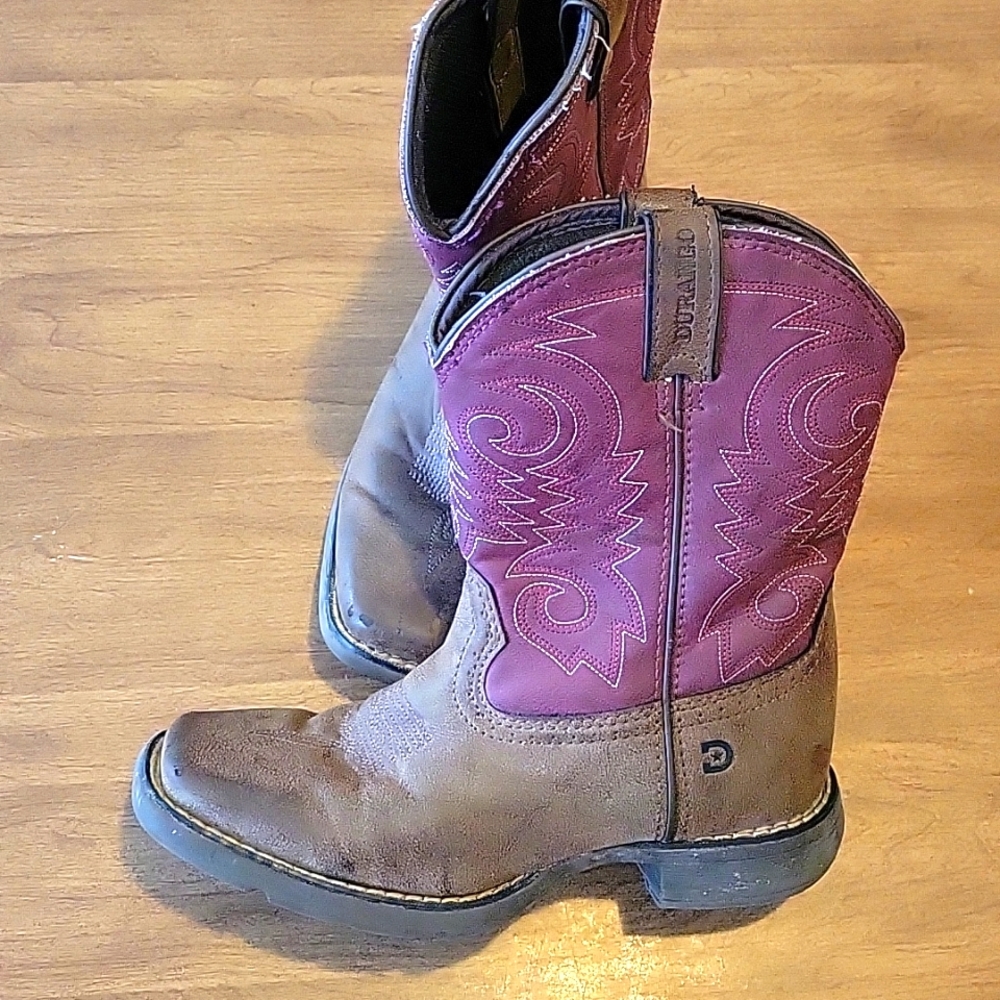 Girls cowboy boots